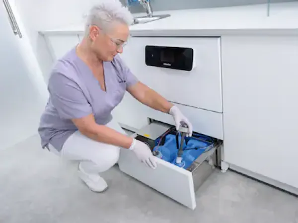 Schublade mit Push-to-Open-Funktion © Miele Professional